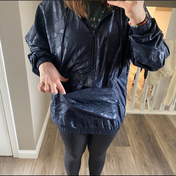 Small Adidas Blue Print Windbreaker - Picture 2 of 6